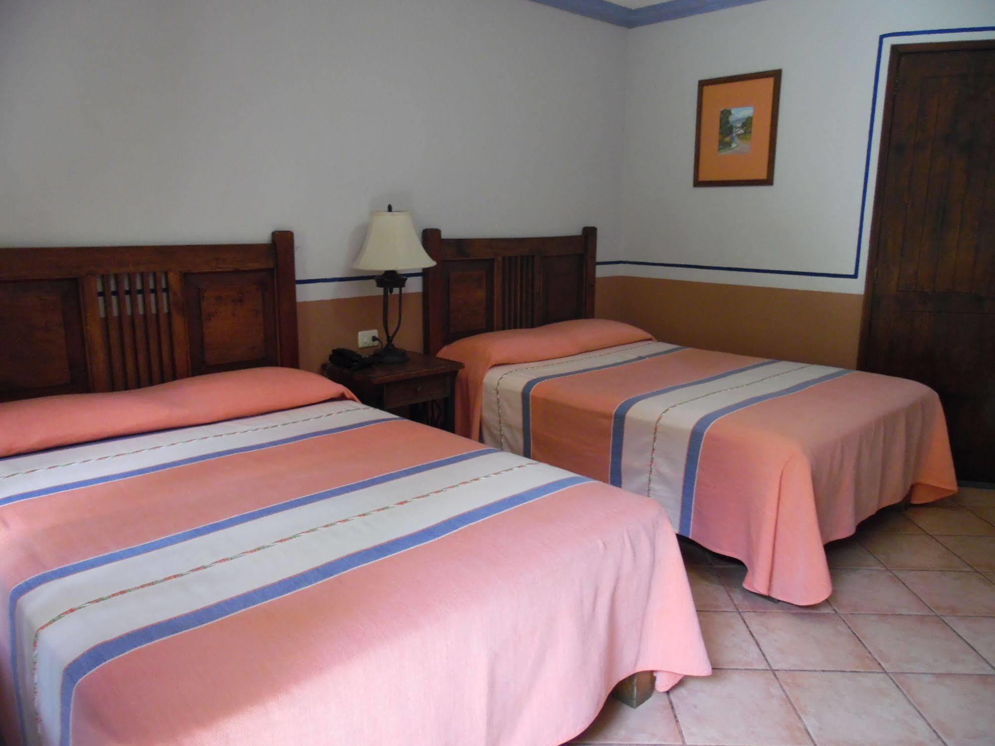 Hotel Posada San Jeronimo Coatepec  Extérieur photo