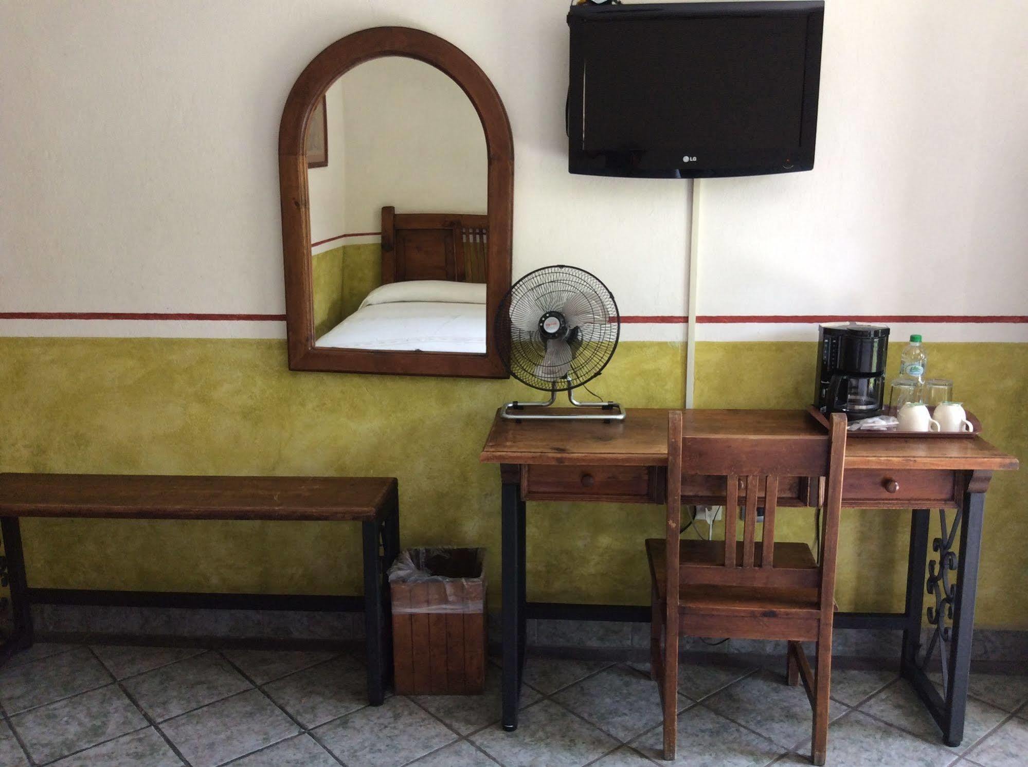 Hotel Posada San Jeronimo Coatepec  Extérieur photo